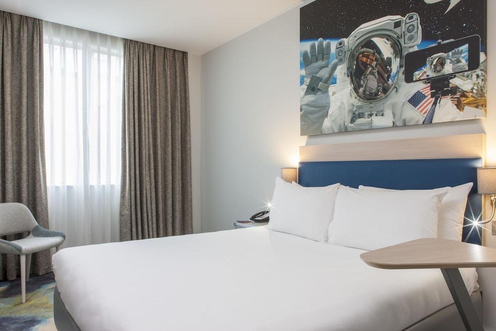 Ibis Styles London Heathrow Airport Hotel Hillingdon Ngoại thất bức ảnh