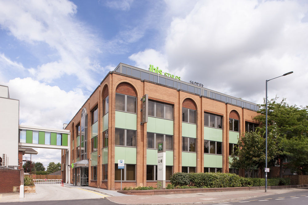 Ibis Styles London Heathrow Airport Hotel Hillingdon Ngoại thất bức ảnh